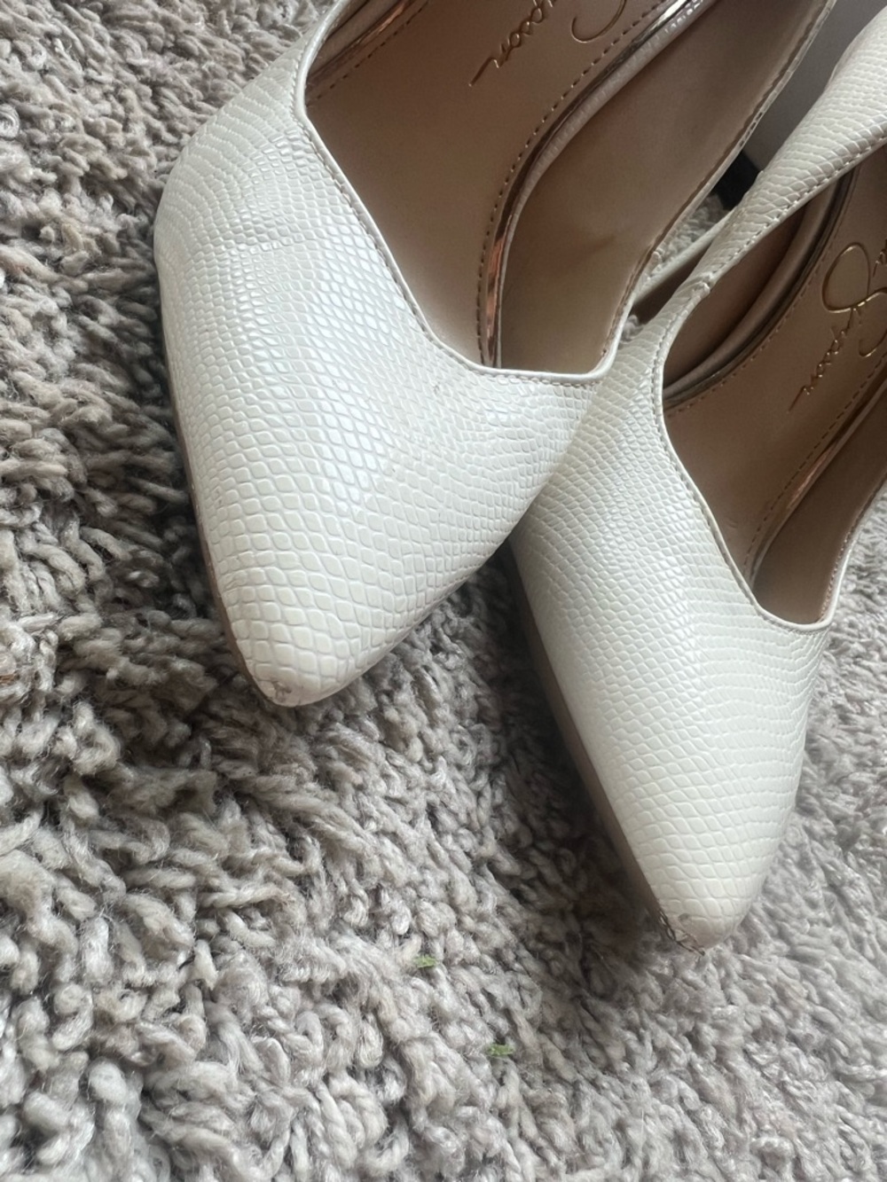 Jessica Simpson White Textured Pointed Toe High Heels - Picture 4 of 11
